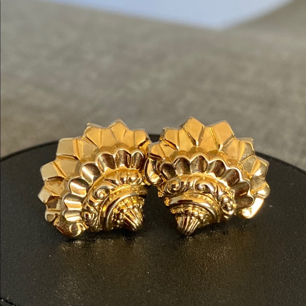 Vintage Mini Gold-Toned Women's Earrings